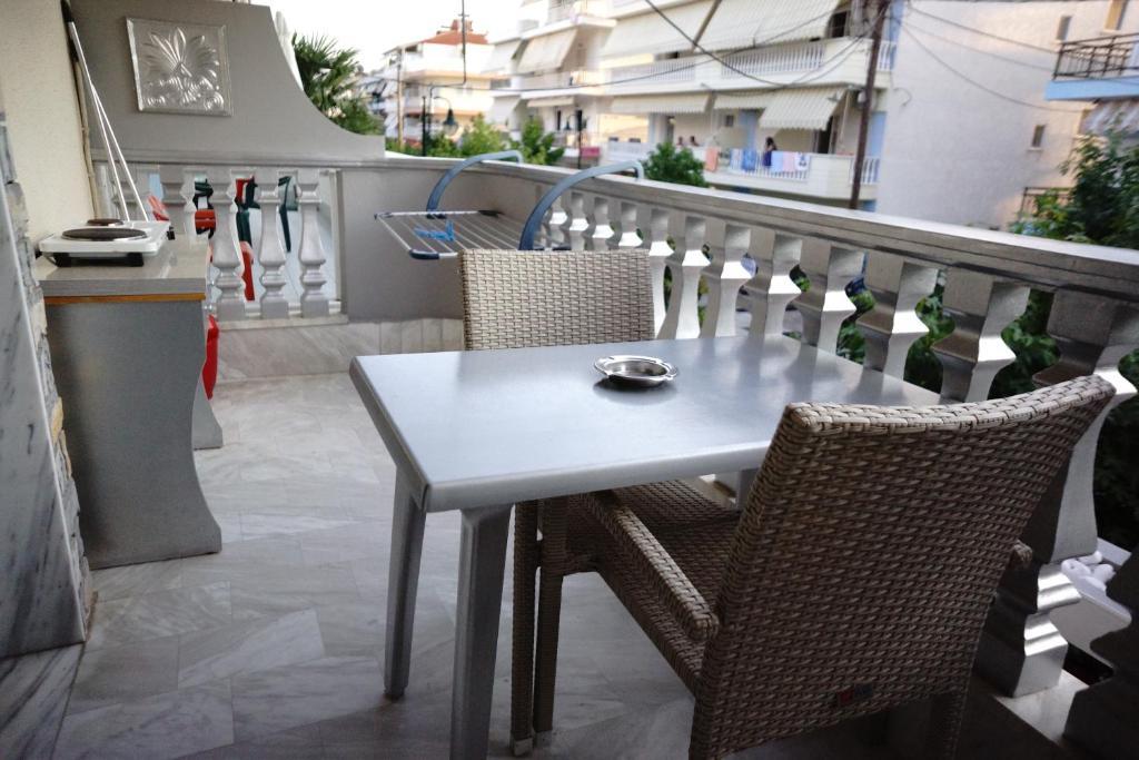Blue Dream Hotel Olympiakí Aktí المظهر الخارجي الصورة